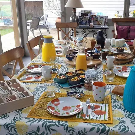 Pensionat La Maison Des Collines Autour D'hotes