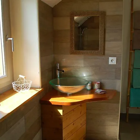 La Maison Des Collines Autour D'hotes 3* La Chapelle (Allier)